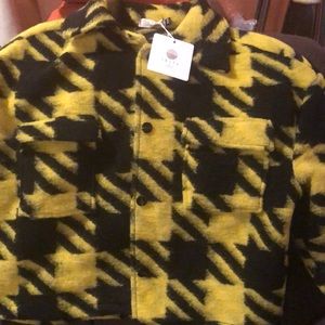 Yellow and black short sweater jacket
